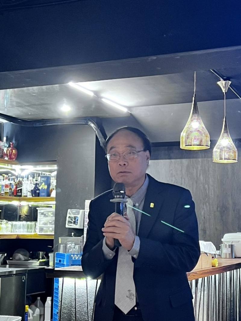 台灣港務公司董事長周永暉20日表示，對於今年國際郵輪靠泊艘次、旅客人數抱持審慎樂觀態度，預估全年郵輪靠泊將達605艘次，而旅客突破119.7萬人次，可望再創歷史紀錄。