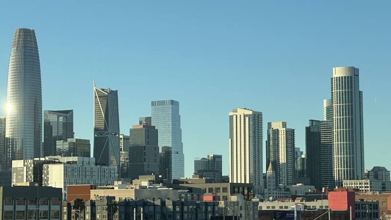世邦魏理仕集團（CBRE）報告指出，2022年至2025年間，舊金山灣區科技人才減少2萬3900人，降至37萬5730人。