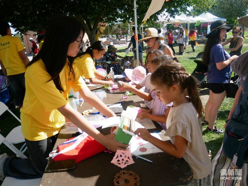 Paper cutting was a popular booth with plenty of beautiful designs
