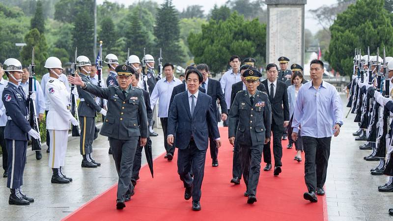 今年是八二三戰役68週年，賴清德總統23日上午前往金門主持「八二三戰役勝利68週年追思祭悼典禮」，並與參戰官兵及遺族午宴