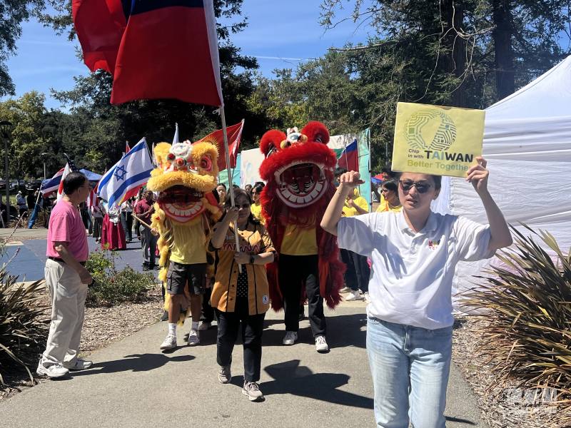 「UN for Taiwan」連署行動巡遊。