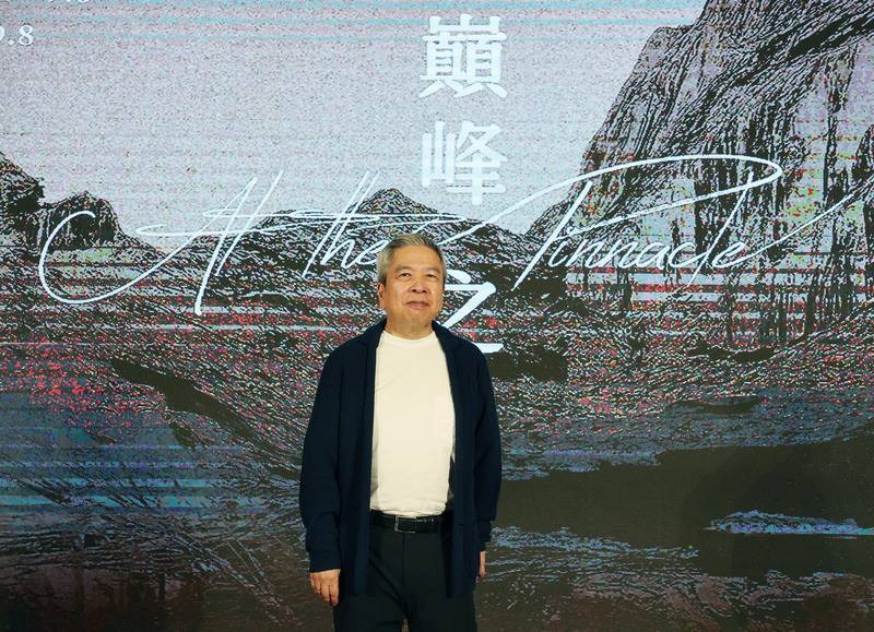 2026 TC音樂節28日開跑，音樂總監胡乃元（圖）25日在台北出席記者會，宣告樂團巡演集結9名歐美頂尖樂團聲部首席，並由國際知名大提琴家王健擔綱獨奏，將為樂迷送上頂級音樂饗宴。