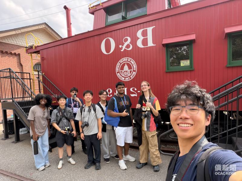 呂祐丞在約翰霍普金斯大學的新生訓練，即將展開大一新鮮人的生活 (呂祐丞提供)
