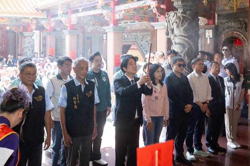 賴清德總統6日上午前往「台東天后宮」參香祈福，感謝媽祖庇佑並祈求臺灣國泰民安、風調雨順