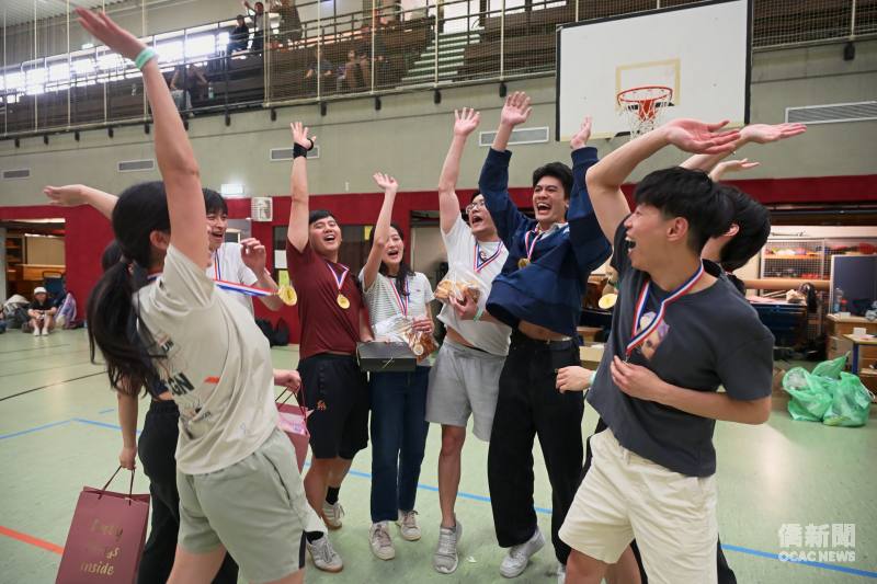透過運動連結僑青社群，讓大家運動起來，組隊成員們都是鬥志盎然 (攝影者蔡宜蓁提供)