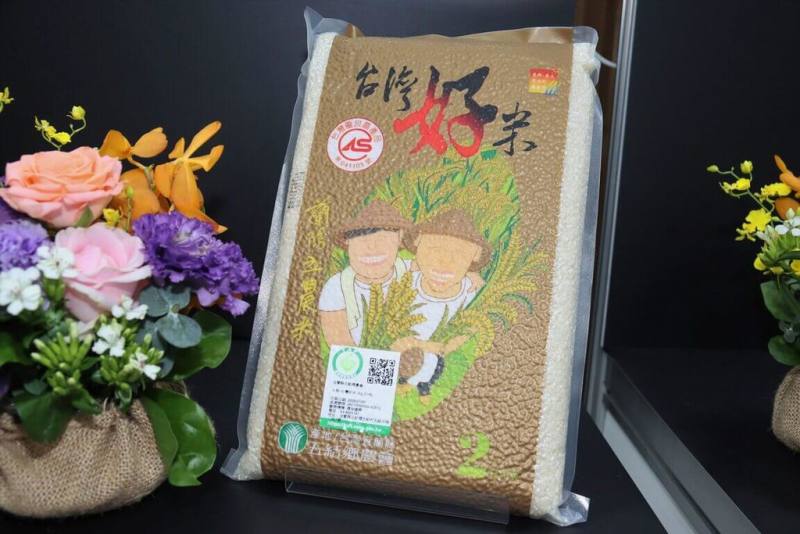 農業部農糧署10日宣布舉辦「2026年十大模飯米料理」網路票選活動，廣邀全台小吃店、餐廳、飯店及特色餐飲品牌，以國產產銷履歷稉型米製作米飯料理，角逐年度人氣米飯美食。（農糧署提供）