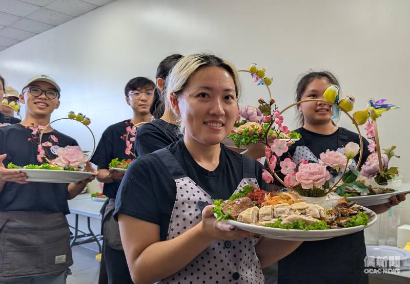 世華南加分會於9月12日在洛杉磯文教中心舉辦「宣揚臺灣食力辦桌文化」活動，以美食慶祝中華民國115年雙十國慶。