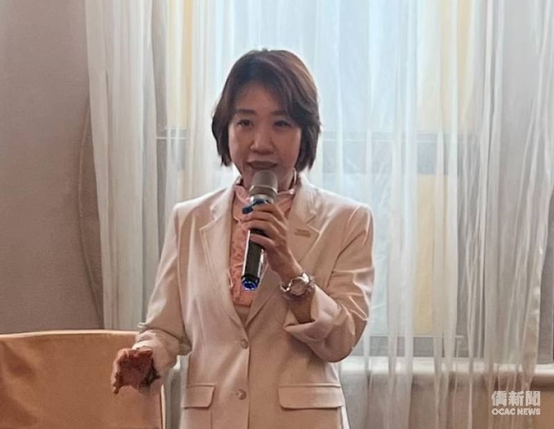 僑委會副委員長李姸慧於午間設宴歡迎參訪團。