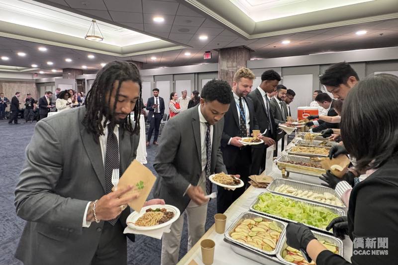 Attendees enjoyed the food samples and shared glowing feedback on the dishes