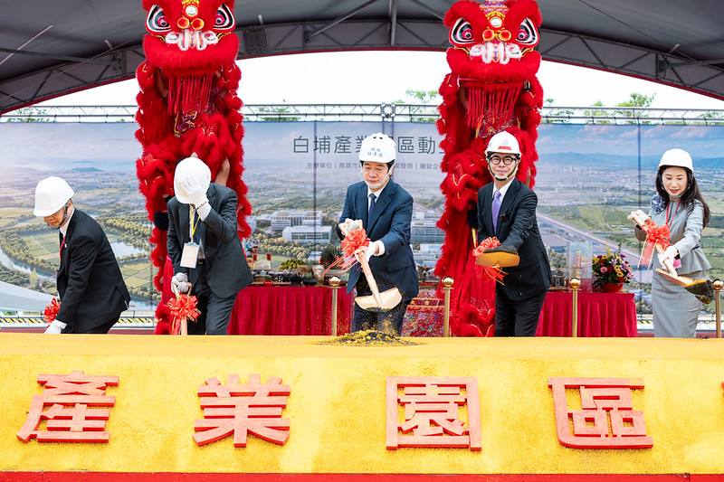 賴清德總統21日上午前往高雄出席「白埔產業園區動土典禮」