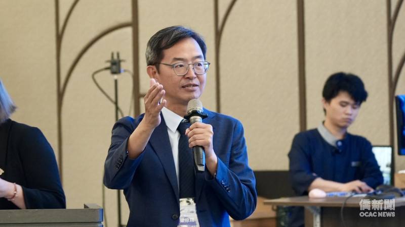 中南美洲臺灣商會聯合總會總會長梁原精致詞