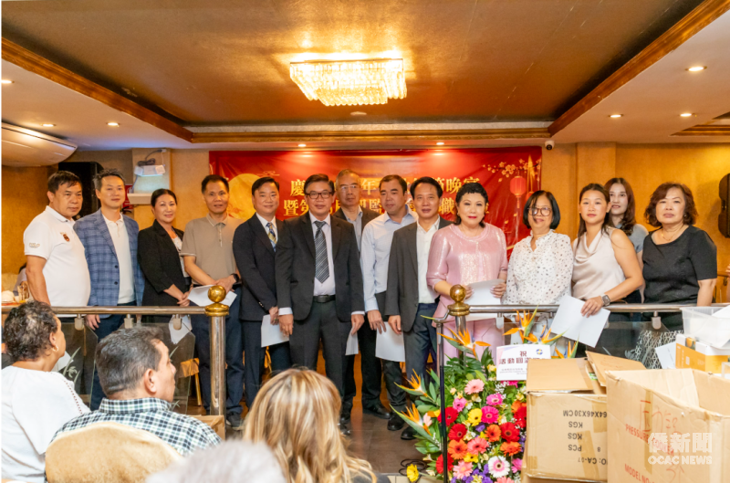 第15任理監事全體就職後合影，在賓客祝福聲中正式接任，為新一屆會務揭開序幕。