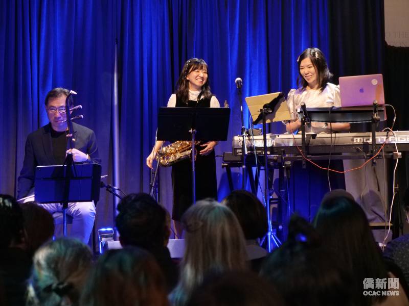 Led by Taiwanese American musician Shinyi Lee (right), Formosan Groove blended jazz, funk, and world‑music rhythms into classic Taiwanese‑language songs.