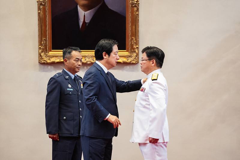總統主持將官晉任授階典禮　期勉國軍、海巡緊密合作　共同提升海上防衛戰力
