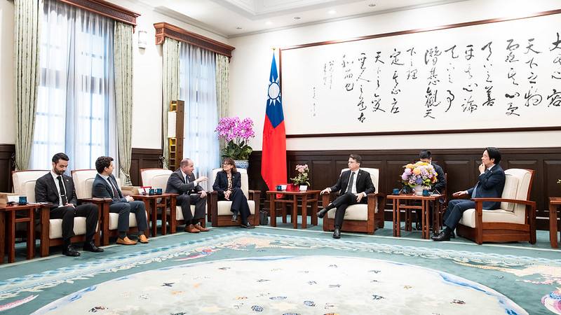 總統接見美國聯邦眾議院「預算委員會」民主黨首席議員博伊爾訪問團