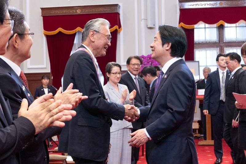 賴清德總統10日午間接見「日本國會議員國慶祝賀團」