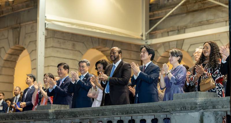 賴清德總統10日晚間偕同蕭美琴副總統出席在臺北賓館舉辦的國慶酒會，與現場國內外賓客共同慶賀中華民國115年國慶