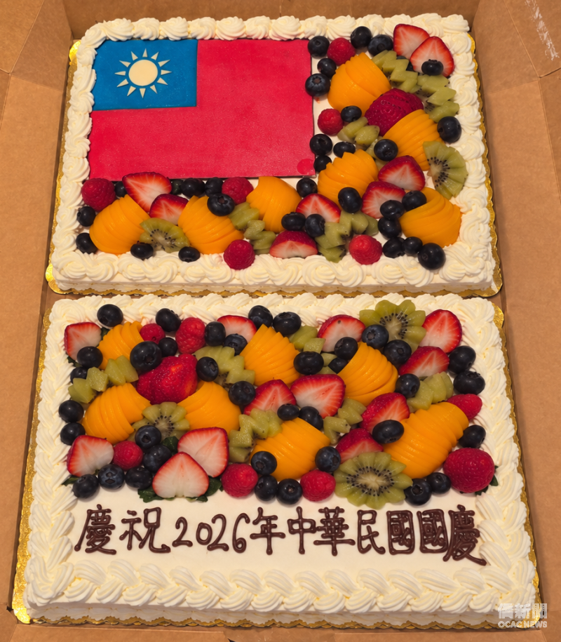 特別訂製的國慶蛋糕。