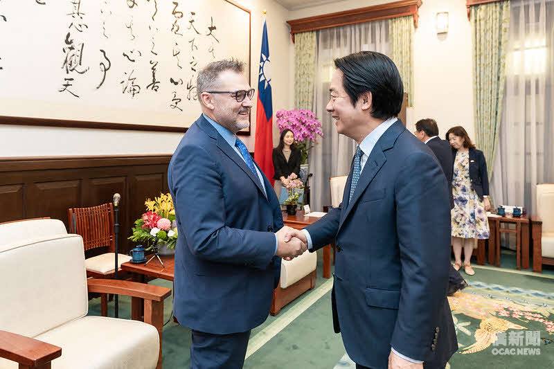 總統接見「世界物理治療聯盟與社團法人臺灣物理治療學會」