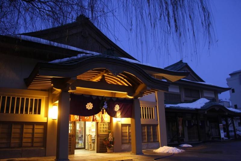 臺南市推動「日本友誼市景點互惠計畫」，以溫泉享有美名的加賀市，預定11月1日加入。圖為加賀市山中溫泉菊の湯（總湯）。（臺南市政府提供）