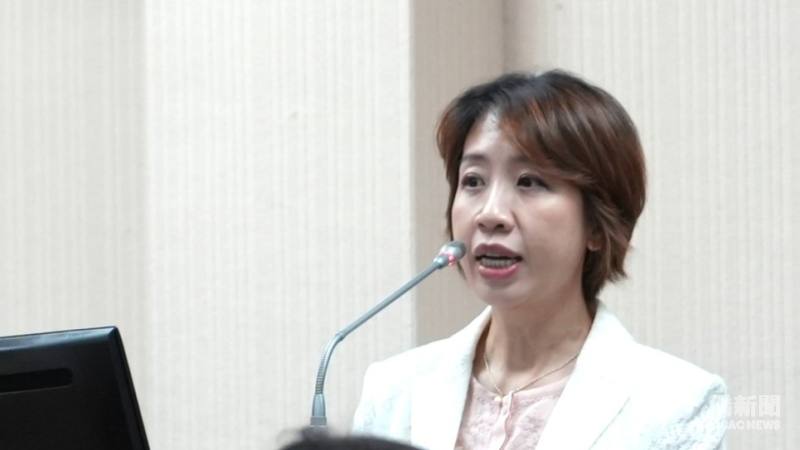 僑務委員會代理委員長李姸慧赴立法院備詢