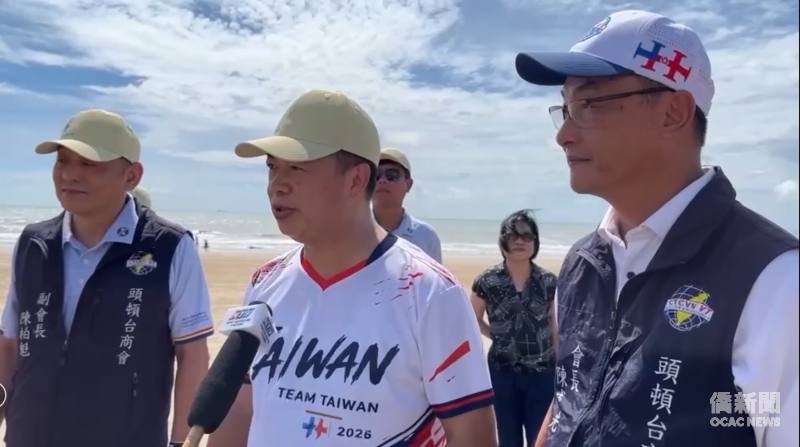 韓國耀（中）接受越南胡志明市電視臺媒體採訪，提升臺灣形象與能見度。