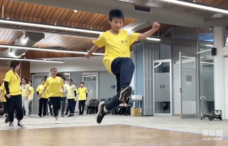 吳儁賢於2023年參與新生訓練「JUMP INTO FASCA」。