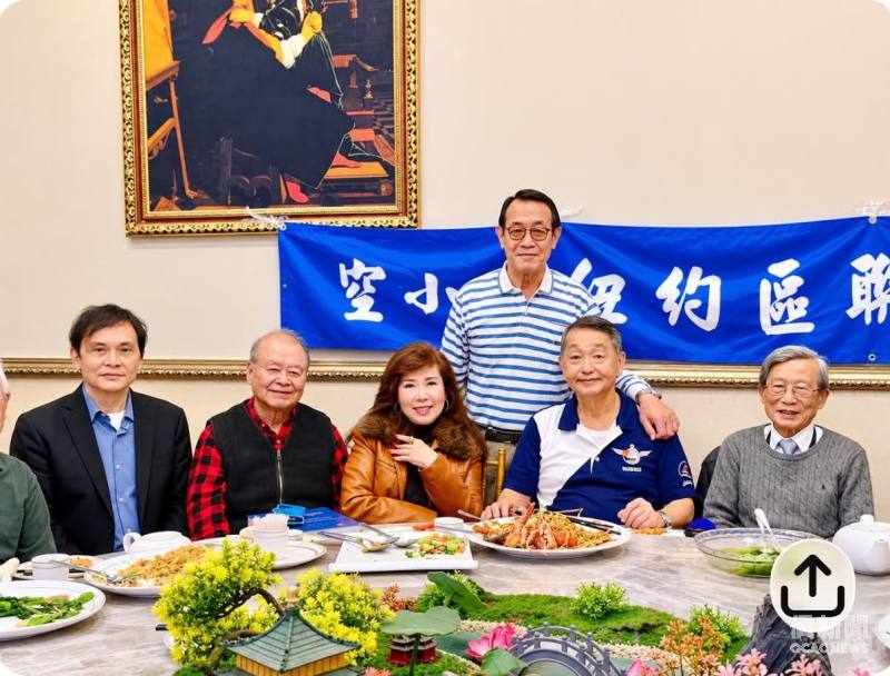 田在勱 (右二)「飛虎薪傳」講座，吸引來自法拉盛、長島、紐澤西及費城等地的僑胞與校友參與。