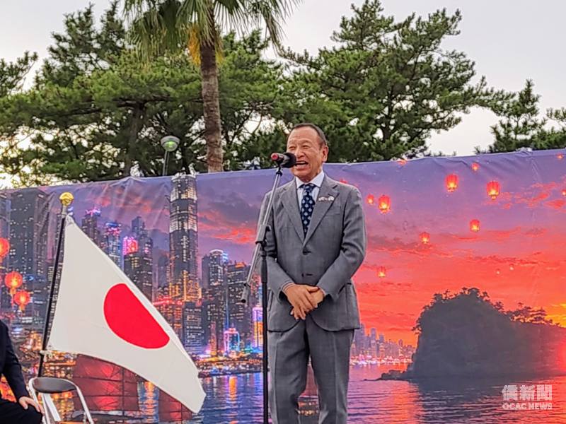 日本和歌山縣白濱町町長大江康弘致詞。